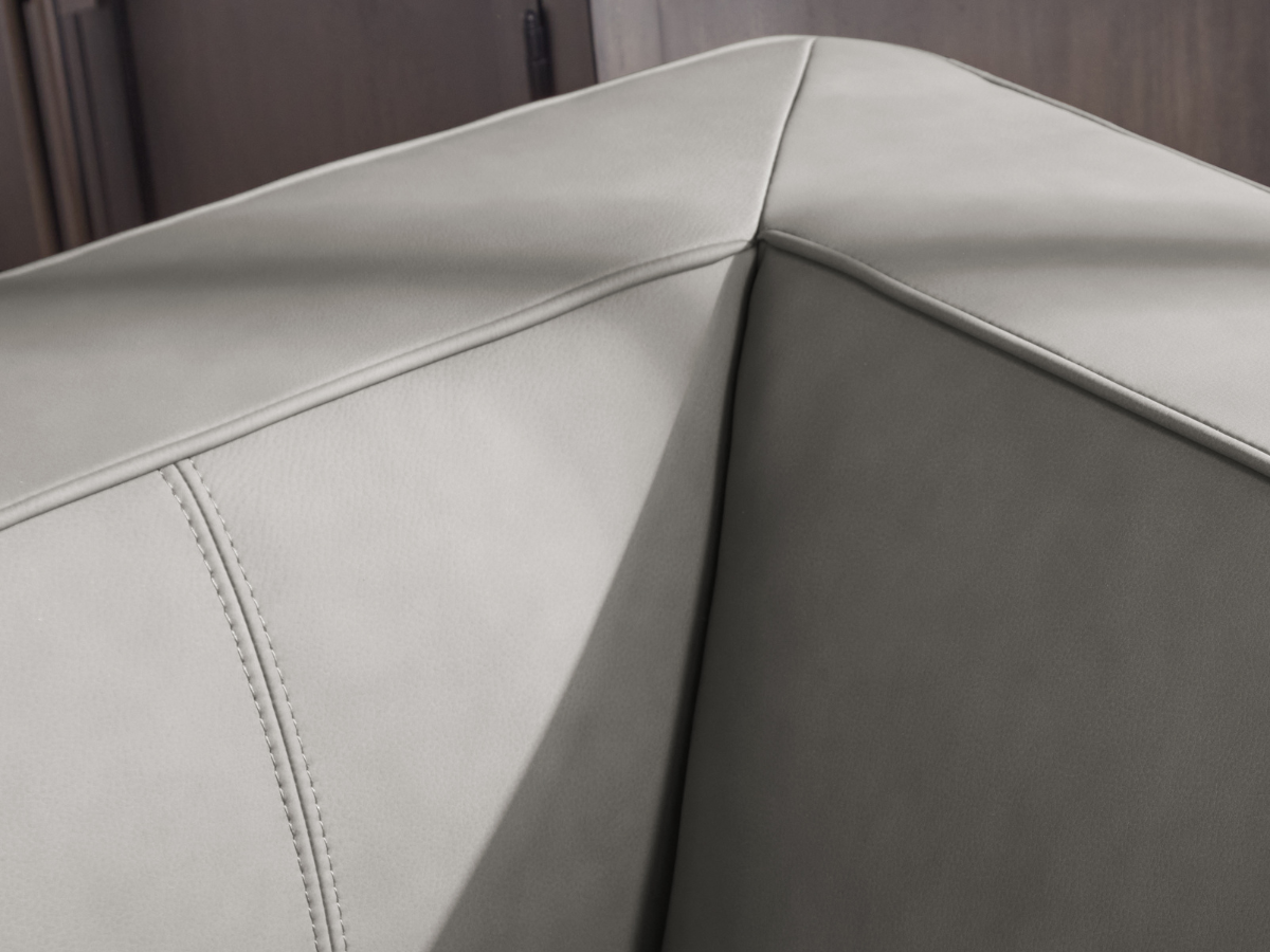 Canapé en cuir nubuck Matteo de JoJo Fletcher - Gris