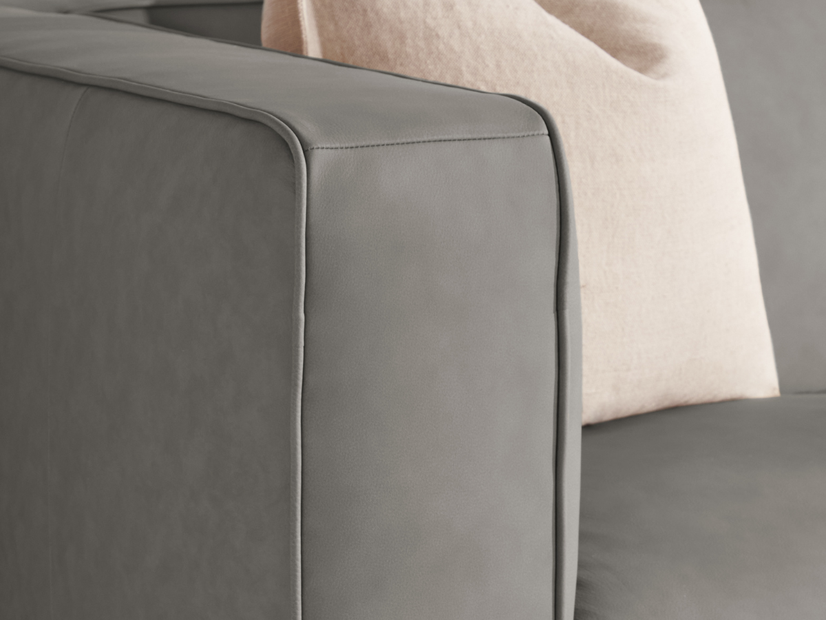 Canapé en cuir nubuck Matteo de JoJo Fletcher - Gris