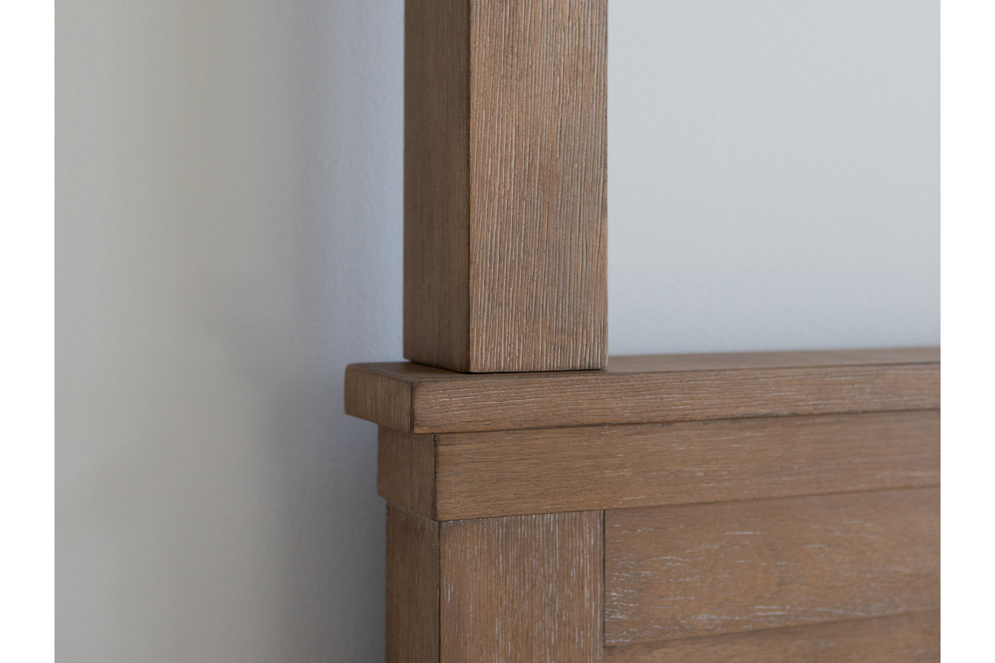 Becki Owens, lit à baldaquin Ren - Marron - Queen