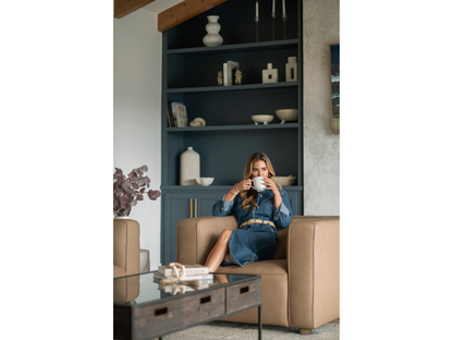 Fauteuil en cuir nubuck Matteo de JoJo Fletcher - Saddle