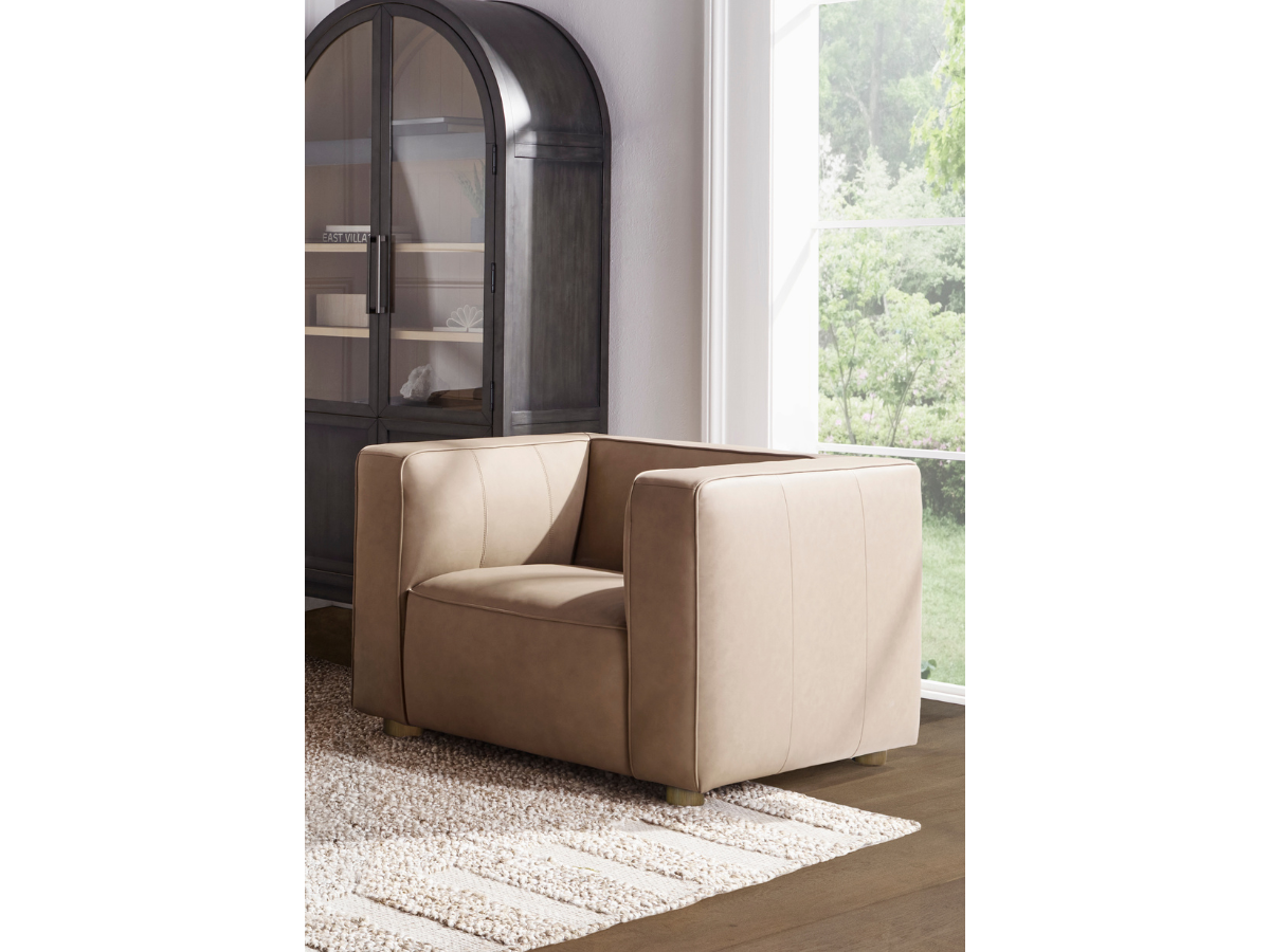 Fauteuil en cuir nubuck Matteo de JoJo Fletcher - Saddle