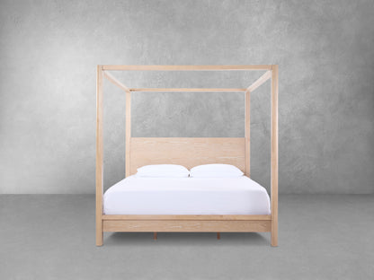 Lit à baldaquin JoJo Fletcher Avalon King