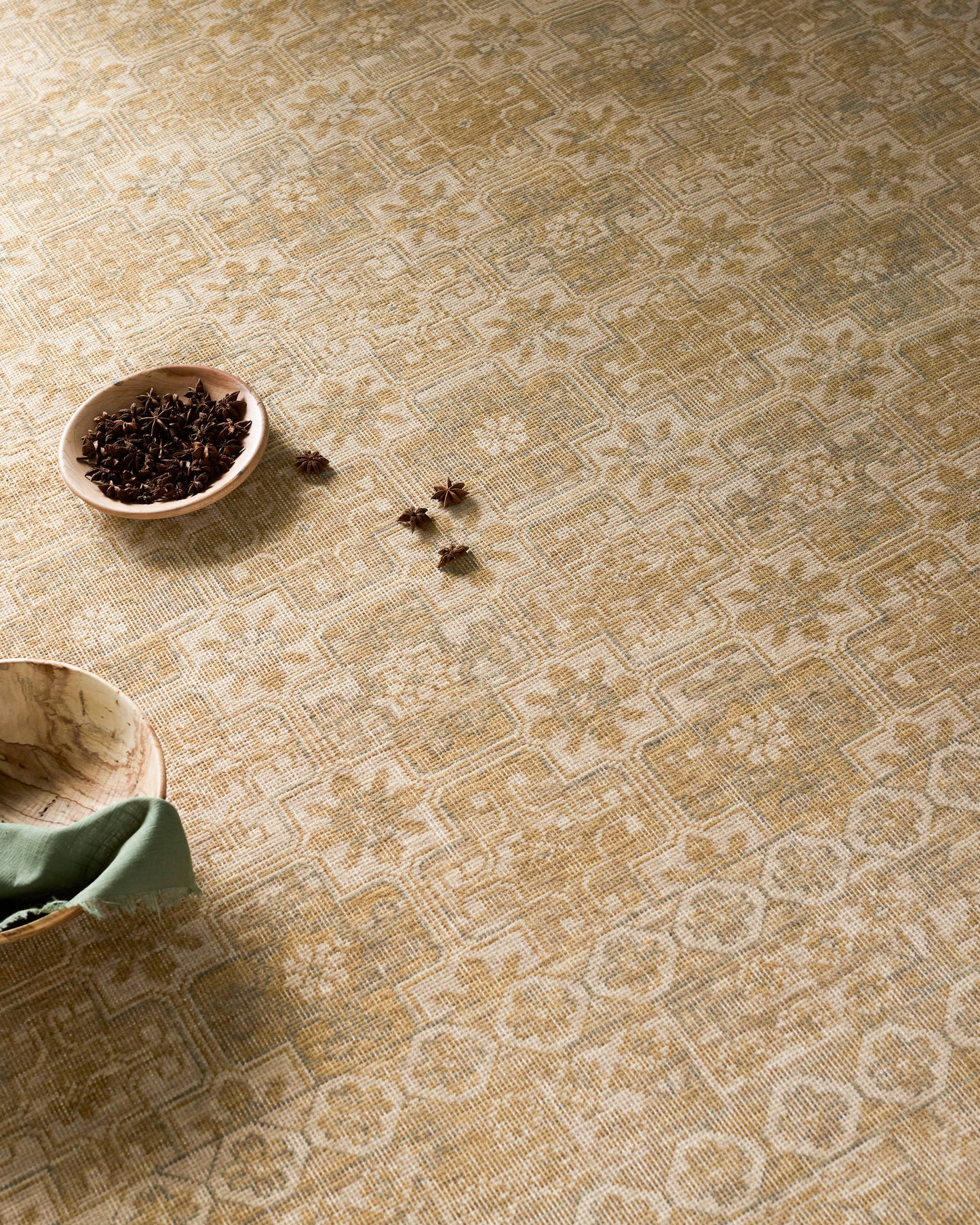 Tapis Becki Owens Renaissance fait main, beige et taupe